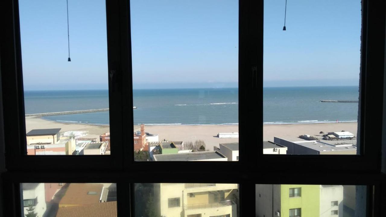 Magic Blue Sea Appartement Constanţa Buitenkant foto